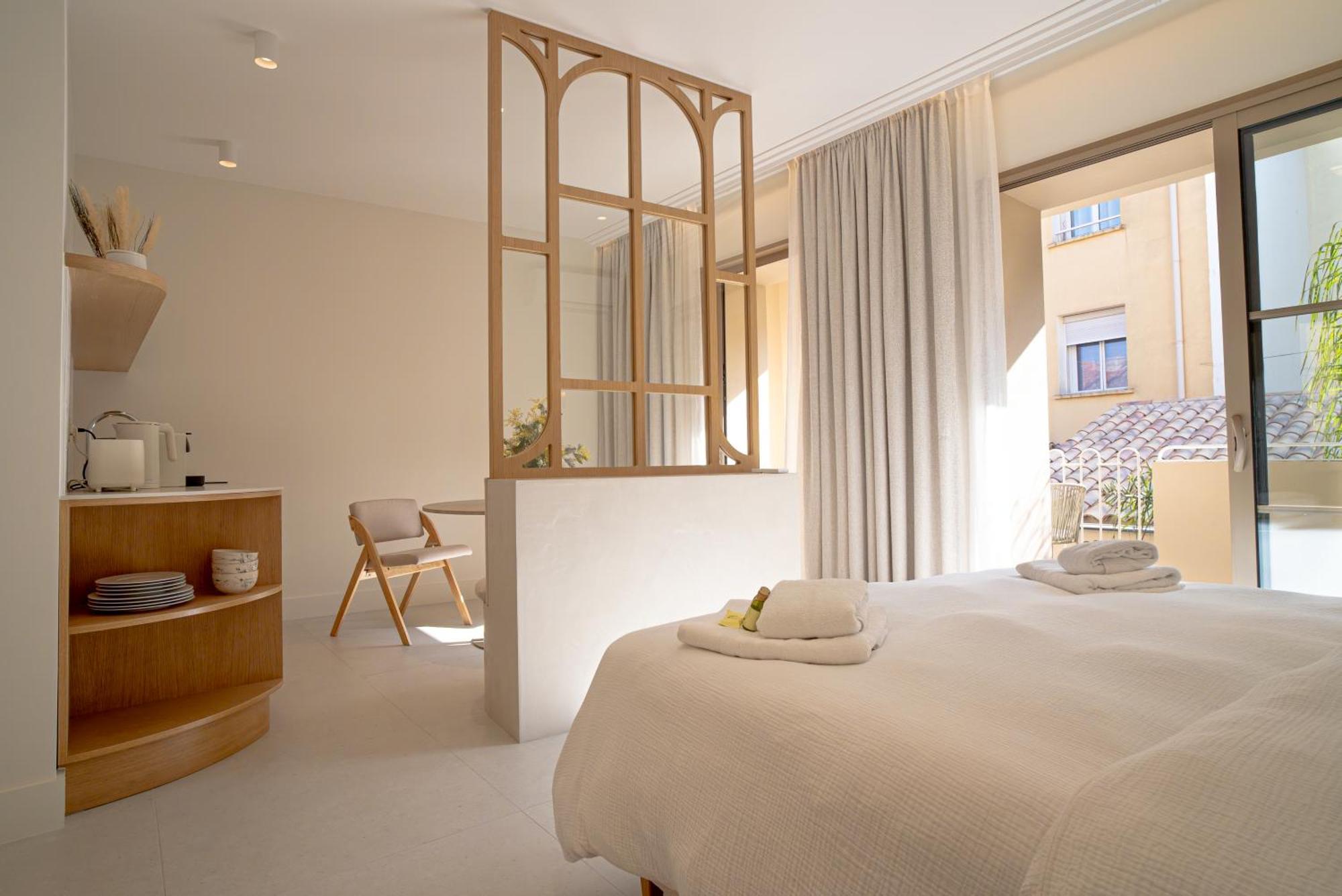 Raffines & Confort - Saint-raphael Centre - Plages A 2 Min A Pieds Aparthotel *